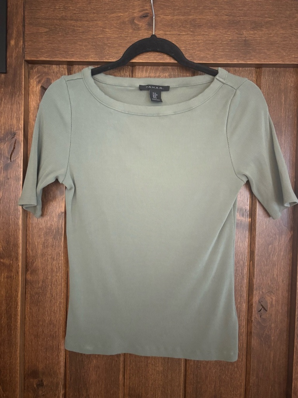 Tahari Light Sage Short Sleeve Ribbed Knit Tee